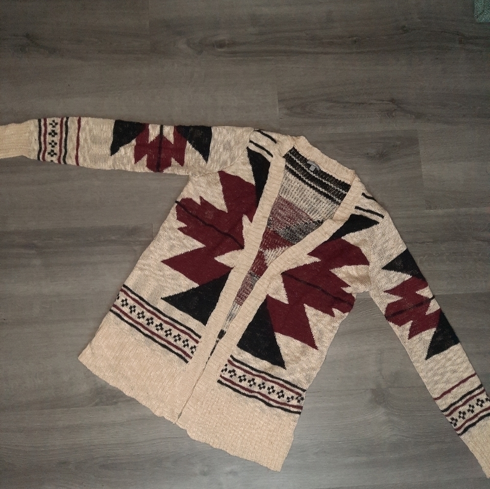 Charlotte Russe Southwestern Pattern Open Front Cardigan Sweater